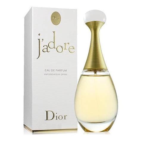 perfume jadore christian dior.